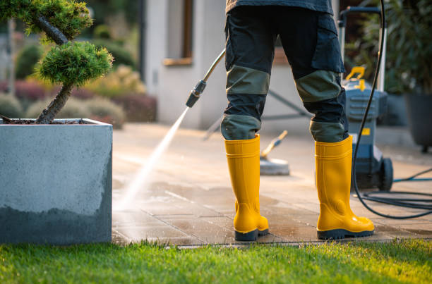 Fence Pressure Washing in Freedom, CA